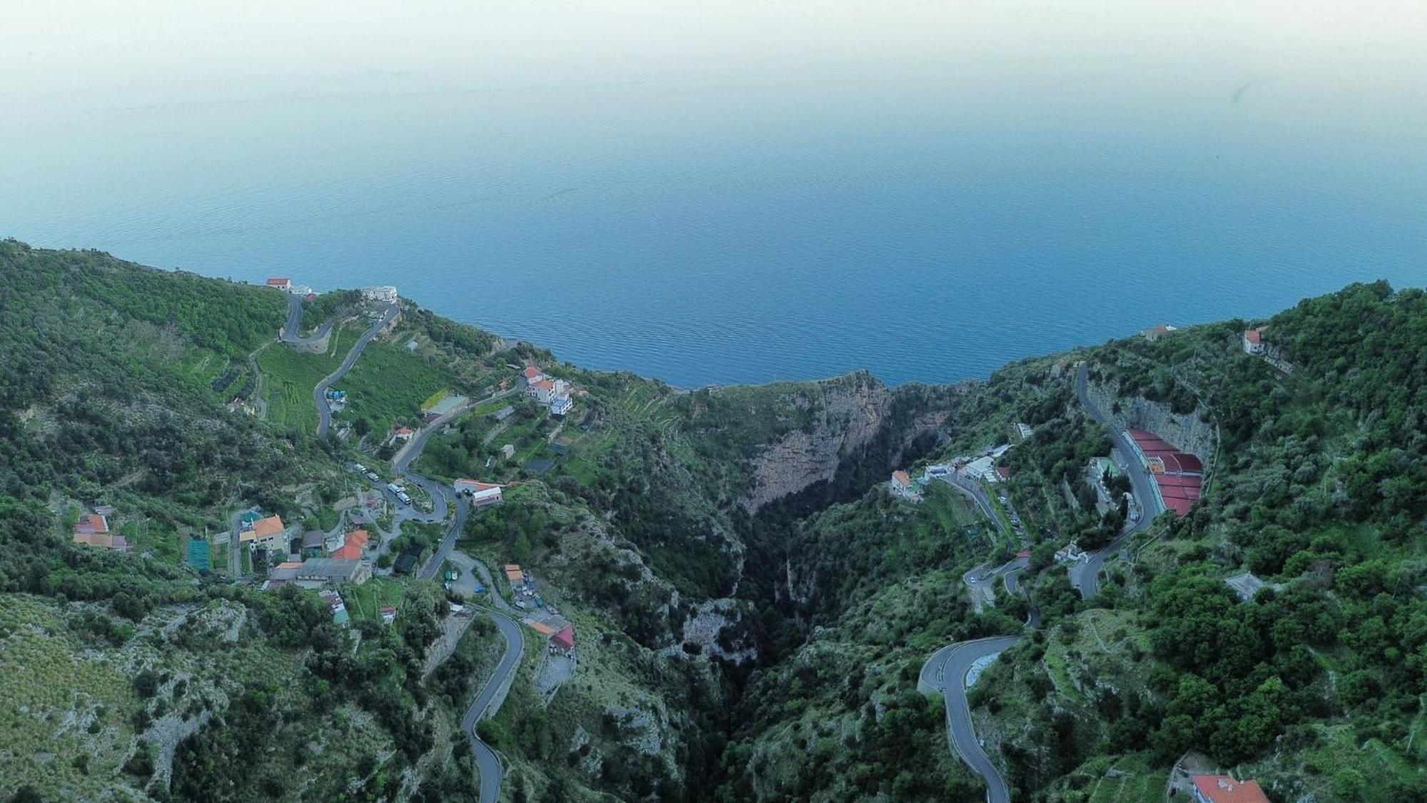 Agriturismo Orrido di Pino Agerola Exterior foto